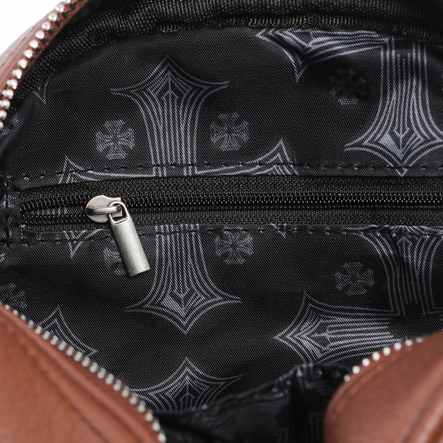 Von Dutch Chopper Cross Bowling Bag - Brown & Cream Orange - Image 6