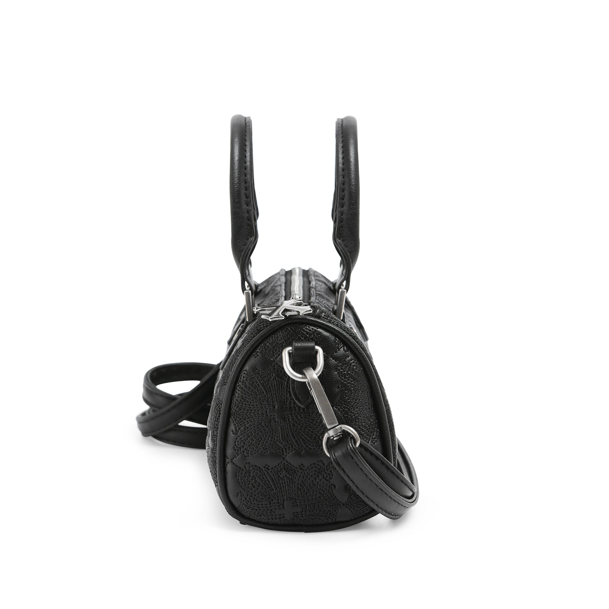 Von Dutch Embroidered Chopper Hanna Bag -Black - Image 4